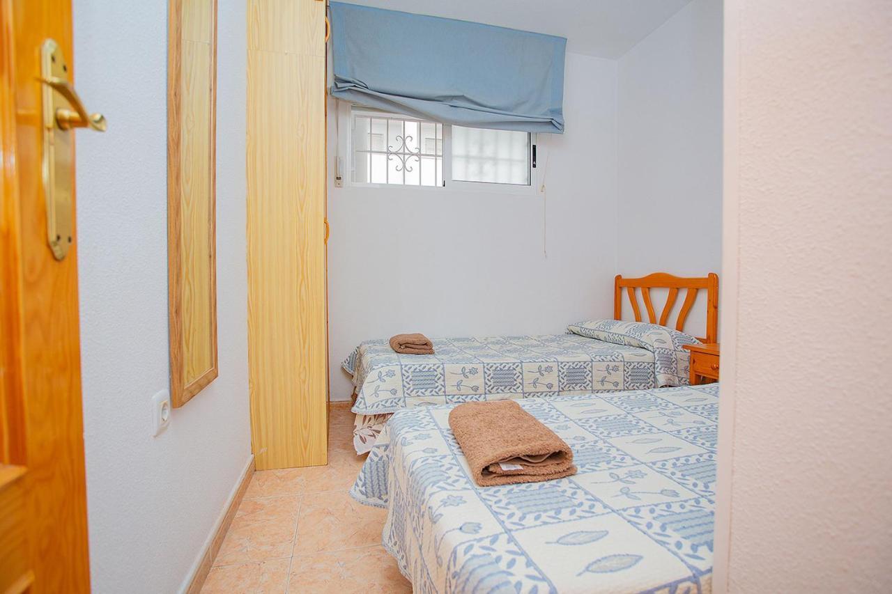 096 Pleasant Place Luis - Alicante Holiday ตอร์เรเวียคา ภายนอก รูปภาพ
